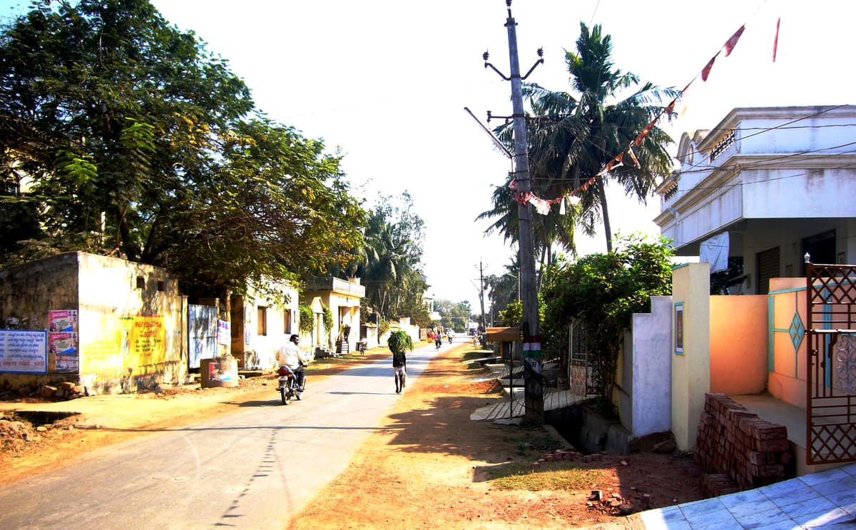 Denduluru village view